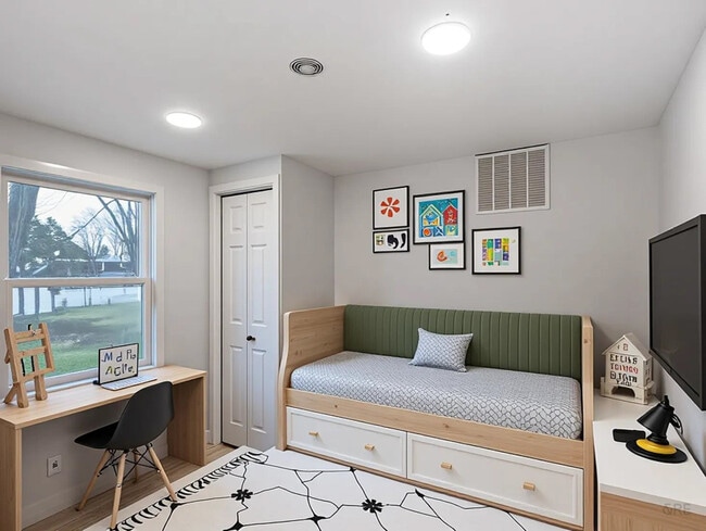 Building Photo - 20901 Catalpa St