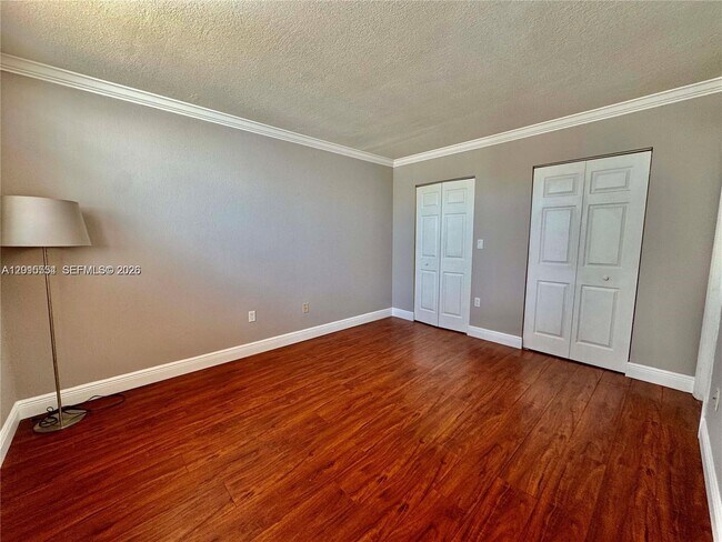 Building Photo - 3610 SW 114th Ave