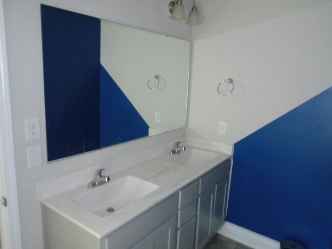 Building Photo - Village at Rockfish!  Beautiful Home in cul-de-sac available!!