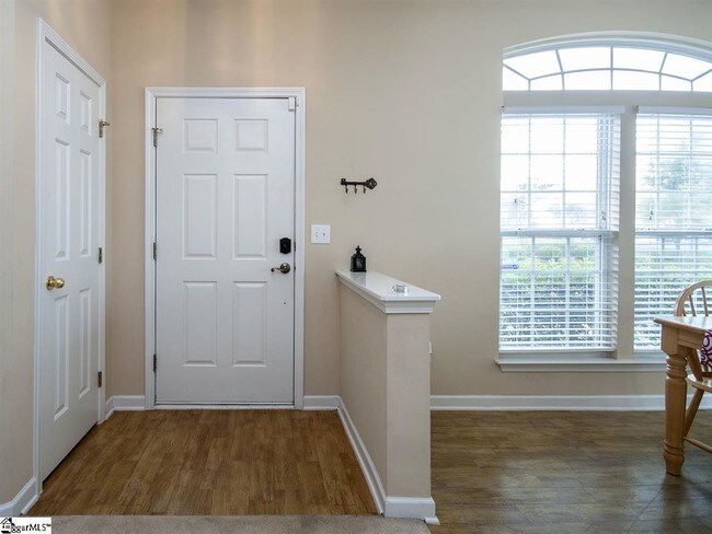 Building Photo - 40 Spring Crossing Cir