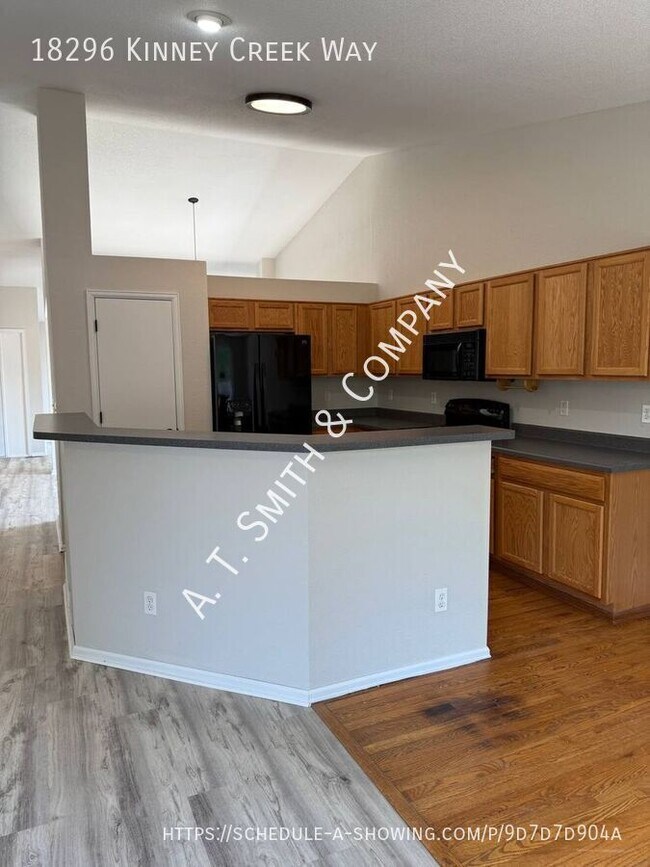 Building Photo - 18296 Kinney Creek Way