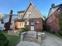 Building Photo - 16930 Santa Rosa Dr