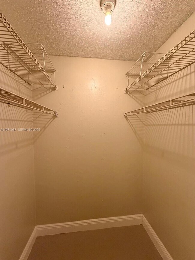 Building Photo - 11925 NE 2nd Ave