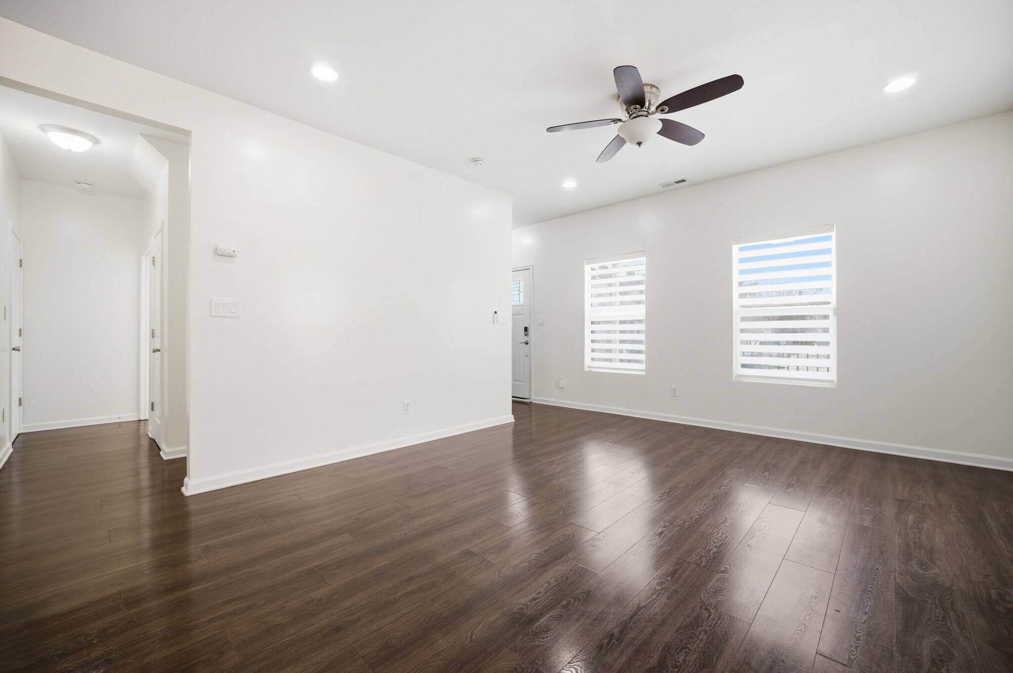 Building Photo - 16 Bagley St