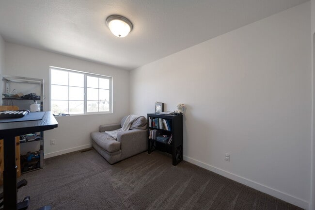 Building Photo - 5659 Coastal Ridge Ln