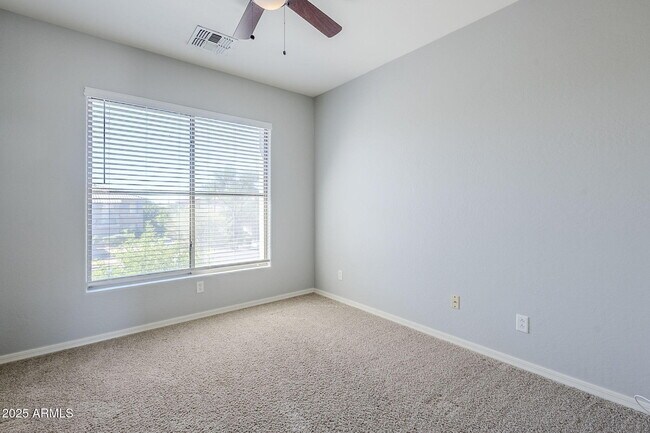 Building Photo - 2910 W Donatello Dr