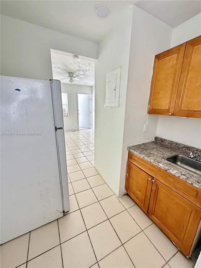 Building Photo - 2041 Jackson St