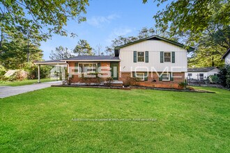 Building Photo - 8088 Picadilly Ct