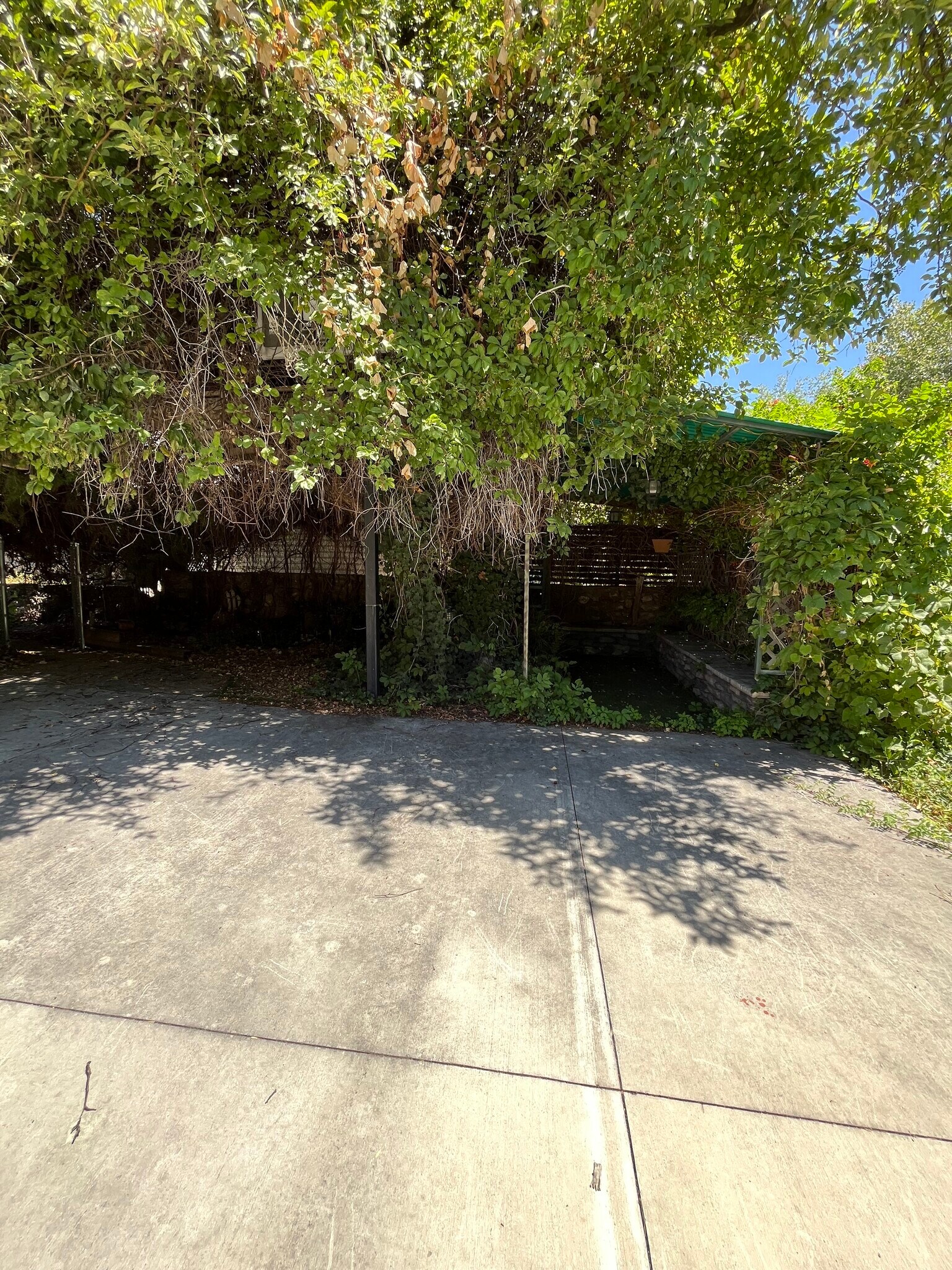 Building Photo - 640 E 300 N