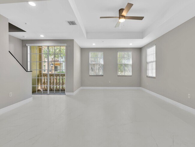 Building Photo - 2751 Ravella Way