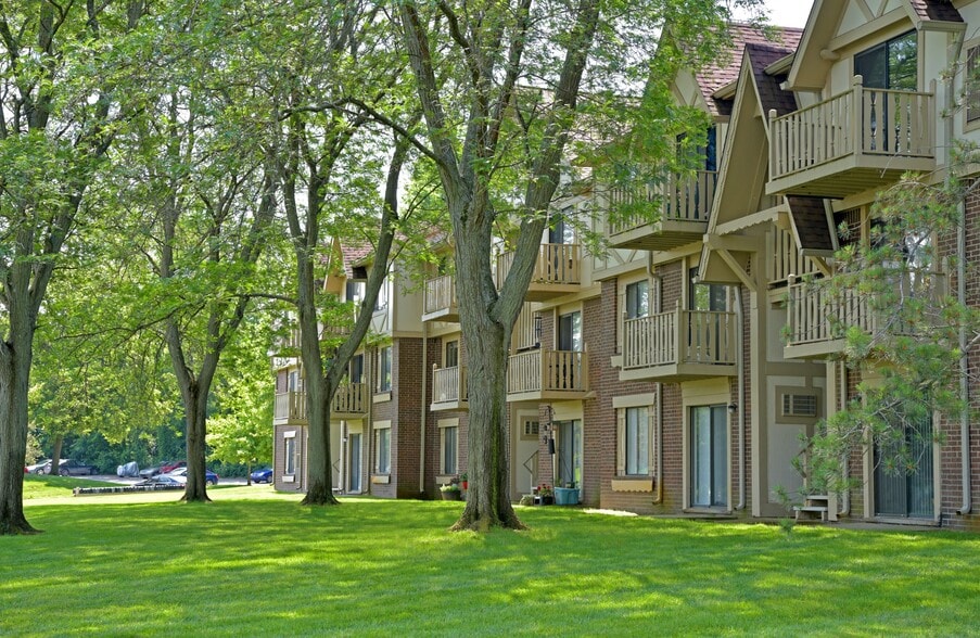 Sycamore Creek Apartments 3355 Thornwood Dr Lake Orion MI 48359