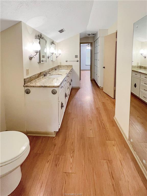 Building Photo - 2606 Melba Cir