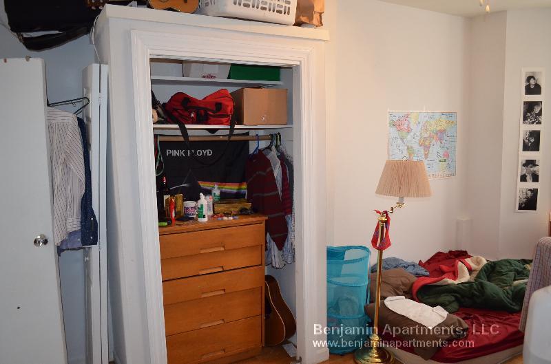 Building Photo - 28 S Huntington Ave