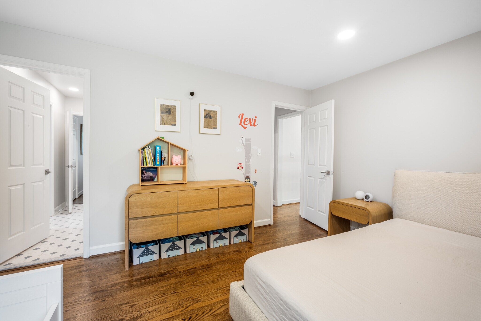Jack & Jill Bedroom 1 - 7624 Wheatcroft Ct