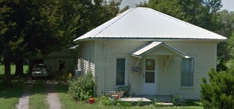 Building Photo - 203 N Sumner St