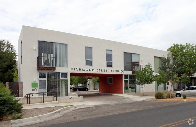 Primary Photo - Richmond Studios