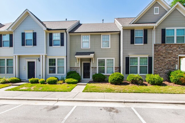 Building Photo - 4509 Middletown Dr