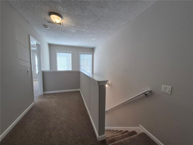 Building Photo - 3232 Glenloch Pl