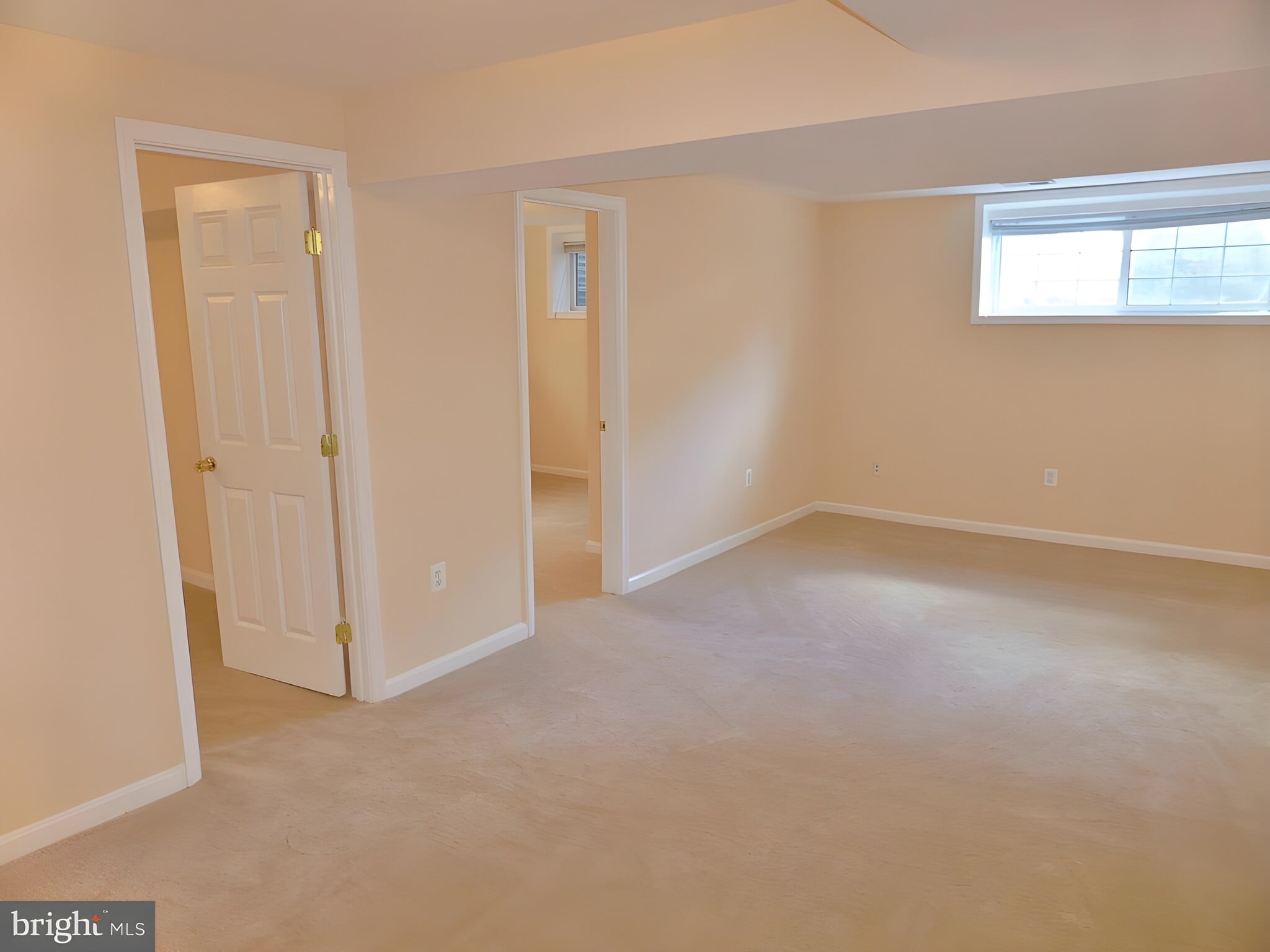 Building Photo - 5208 Heming Ave