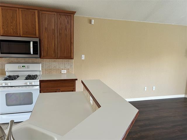 Building Photo - 2724 Enchanted Eve Dr