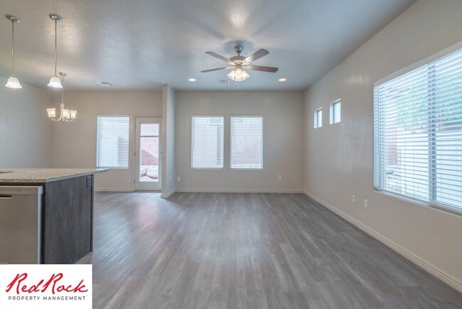 Building Photo - 4 Bedroom Home In The Villas At Sienna Hills