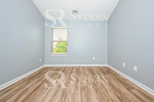 Building Photo - The Lifestyle You Deserve.