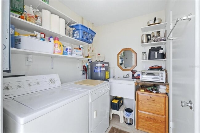 Building Photo - 723 S Brink Ave