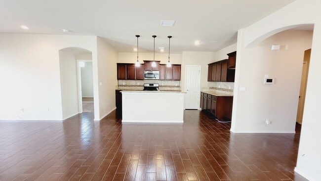 Building Photo - 7453 Eagle Vista Dr