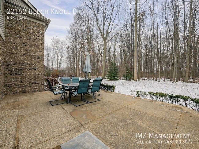 Building Photo - 22152 Beech Knoll Dr