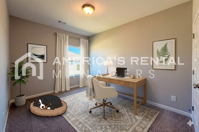 Building Photo - DEPOSIT PENDING!!! - Brand New Three Bedroom Hudson Plan for Rent in Tuscaloosa! Sign a 13-month ...