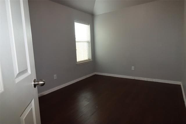 Building Photo - 205 Cedar Crk Dr