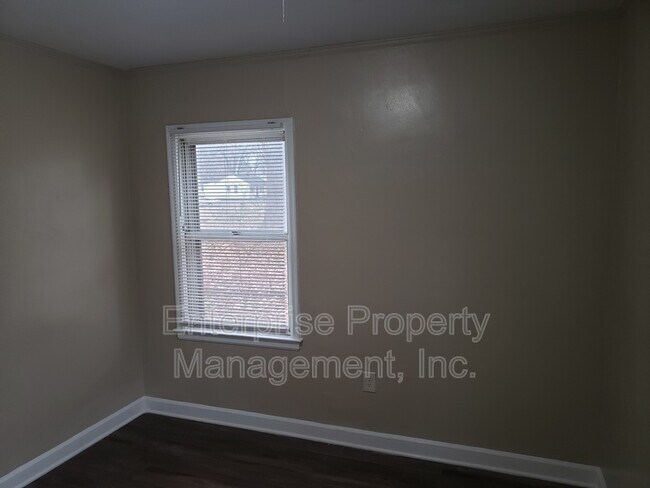 Building Photo - 3147 Northgate St