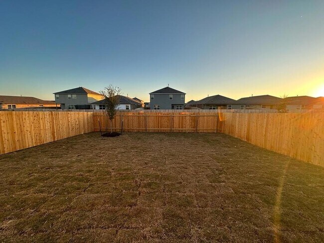 Building Photo - 336 Canley Lp