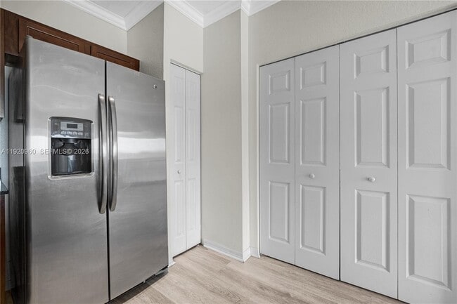 Building Photo - 10870 NW 88th Terrace