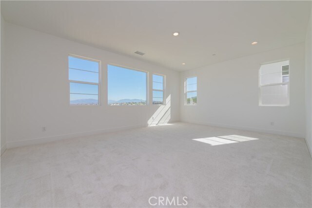 Building Photo - 27562 Juniper Ln