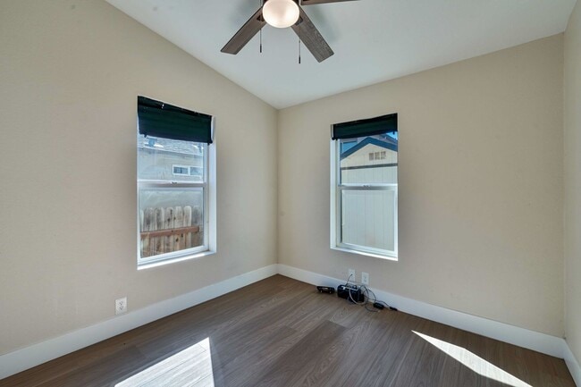 Building Photo - Rare Opportunity to Rent Main House and De...