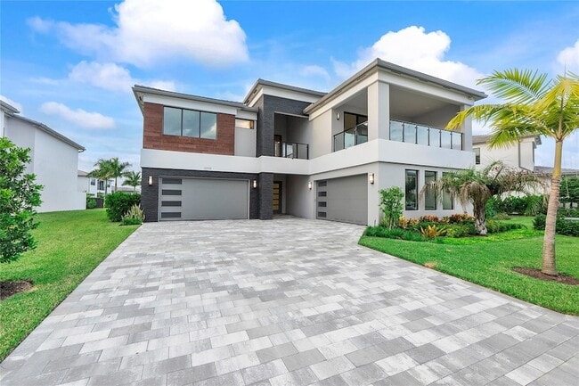 Building Photo - 20119 Pacific Dunes Dr