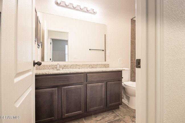 Building Photo - 3705 Loma Dante