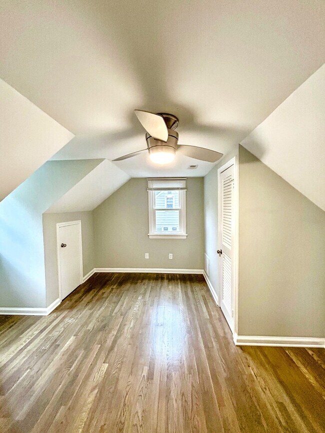 Building Photo - 1513 Cutshaw Pl