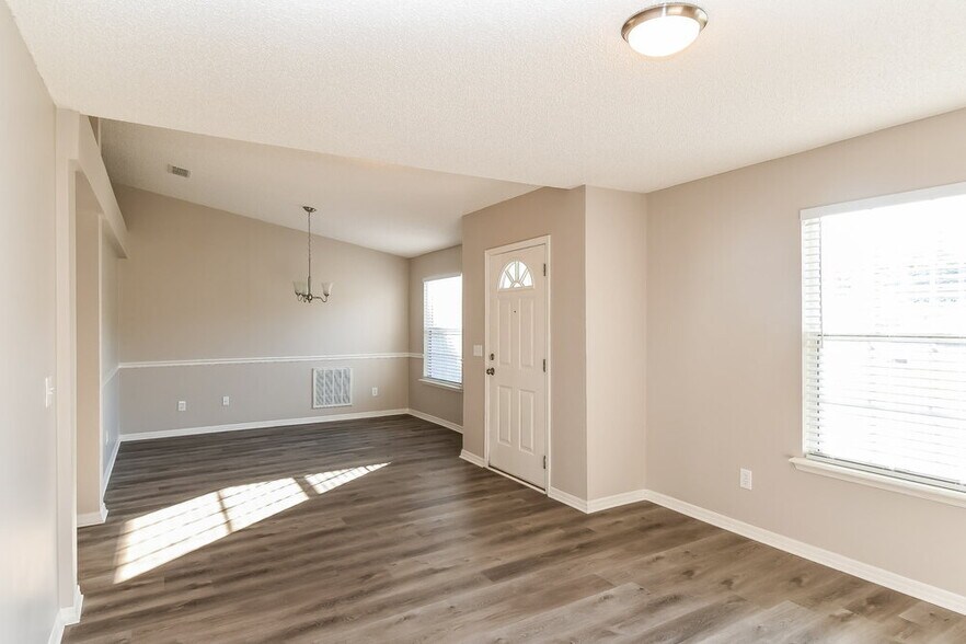 Building Photo - 1531 Eddings Grove Ln