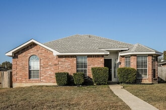 Building Photo - 1137 Alicia Ln