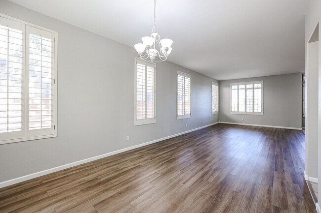 Building Photo - COMING SOON!! INCREDIBLE 5-BEDROOM 3 BATH, ALMOST 4000 SFT IN CORE CHANDLER