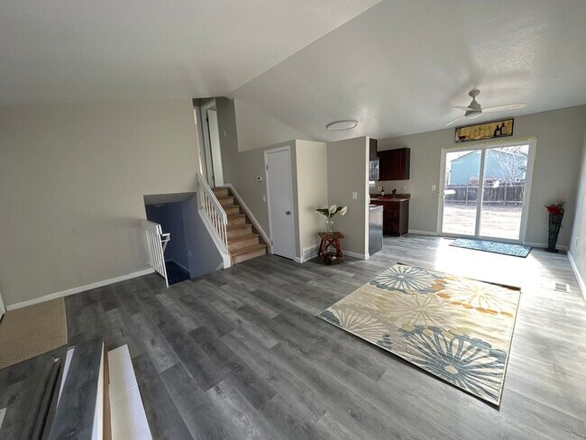 Building Photo - 2150 Eddington Way