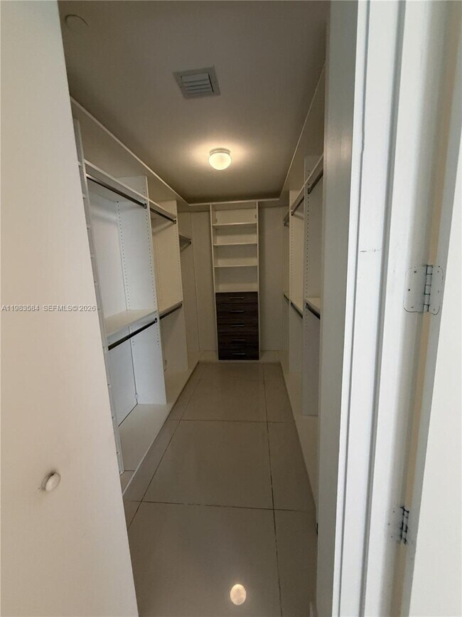 Building Photo - 488 NE 18th St