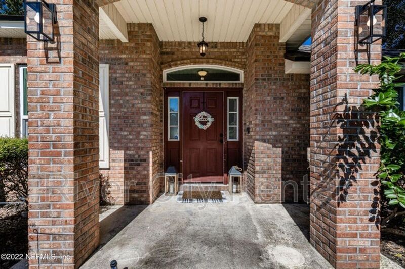 Building Photo - 2848 Pebblewood Ln