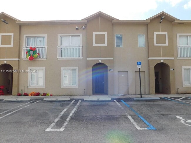 Building Photo - 21485 SW 112th Ave