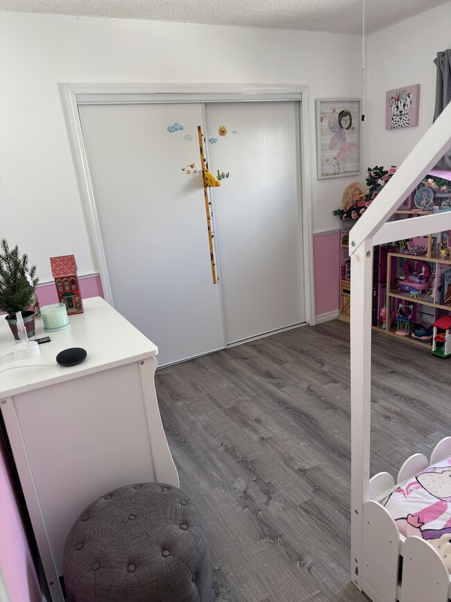 Building Photo - 15861 SW 70th Terrace