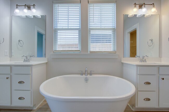 Building Photo - Beautiful Upgraded Midtown Nexton Rental Home | 3 Bed + 3.5 Bath