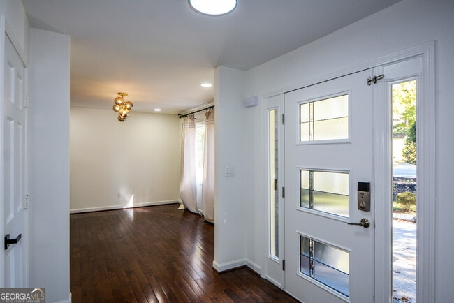 Building Photo - 2704 Margaret Mitchell Dr NW