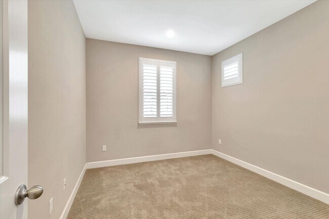 Building Photo - Wow! What a Great Home! Available Soon!